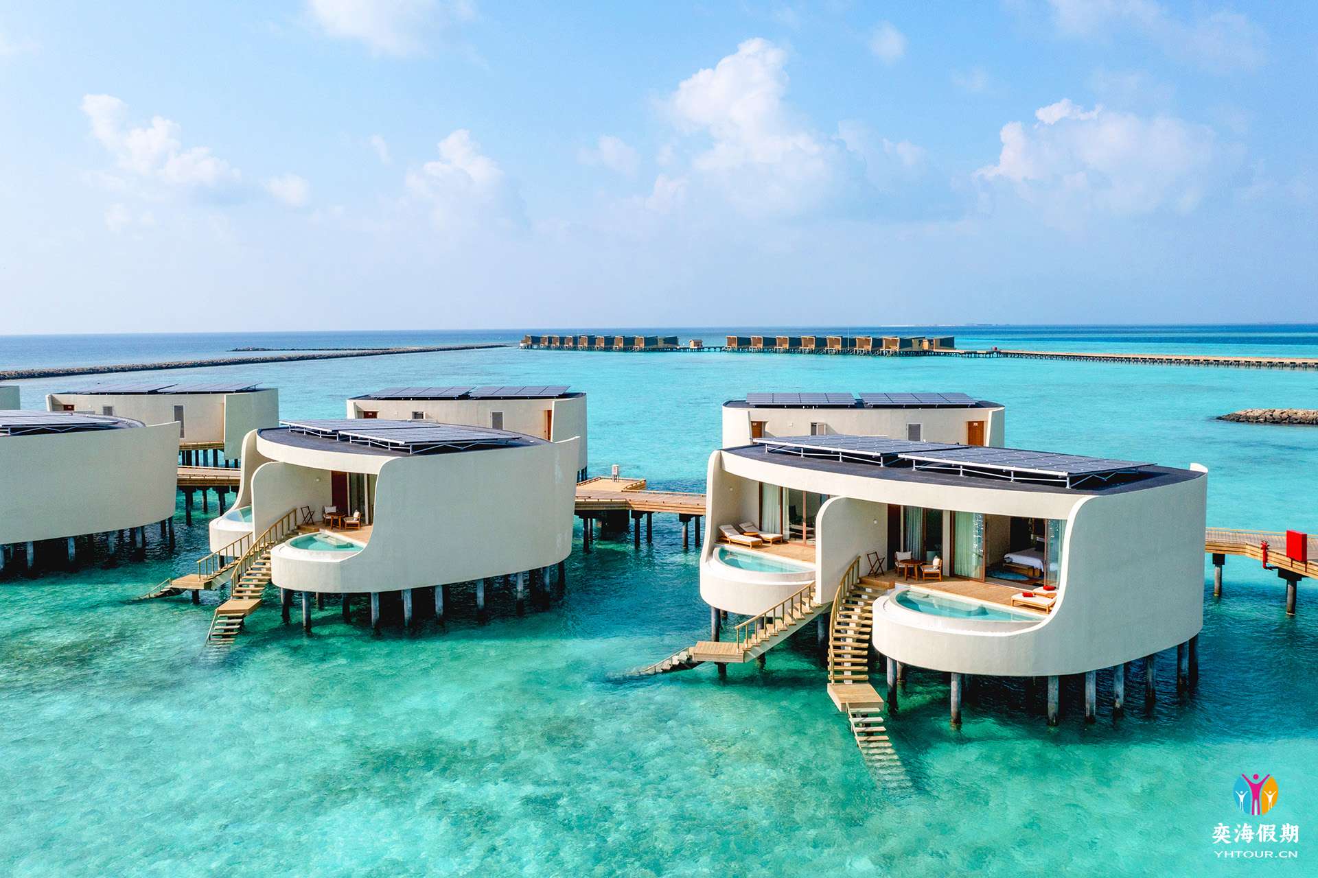 One-Bedroom Overwater Pool Villa.jpg