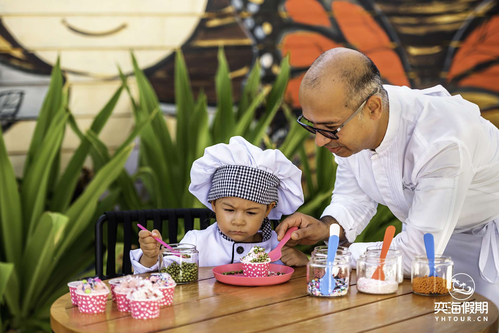Stars Club_Cupcake Making Class.jpg