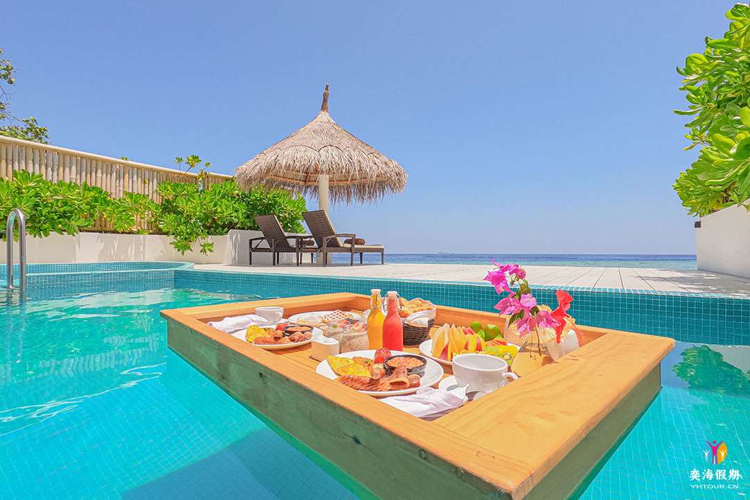 Sunrise Beach Pool Villa.jpg
