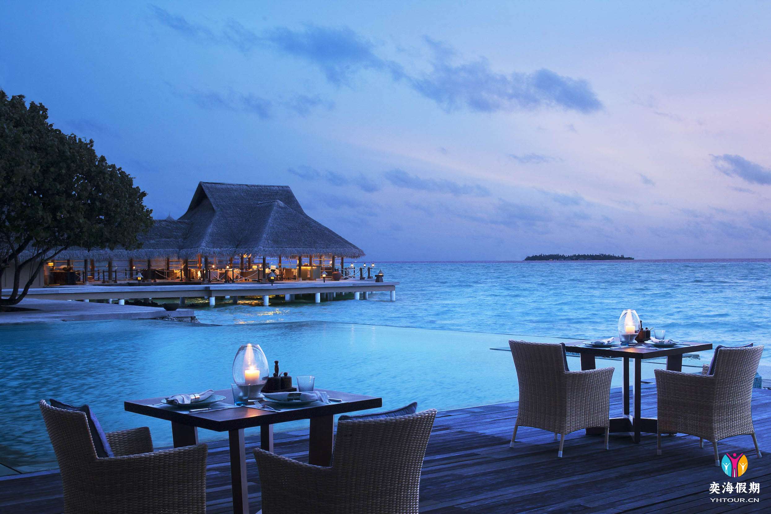 The Pool Bar.jpg