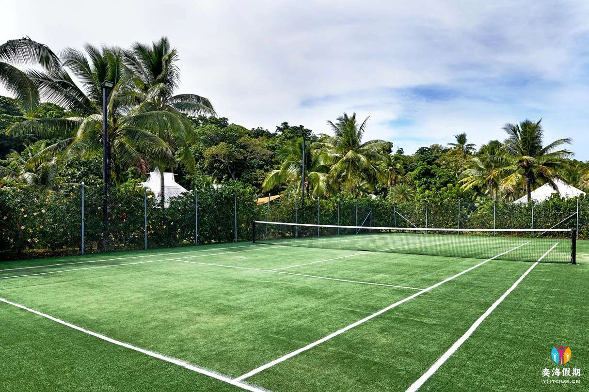 tennis court.jpg