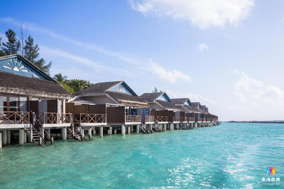 Premium Water Villa (1).jpg