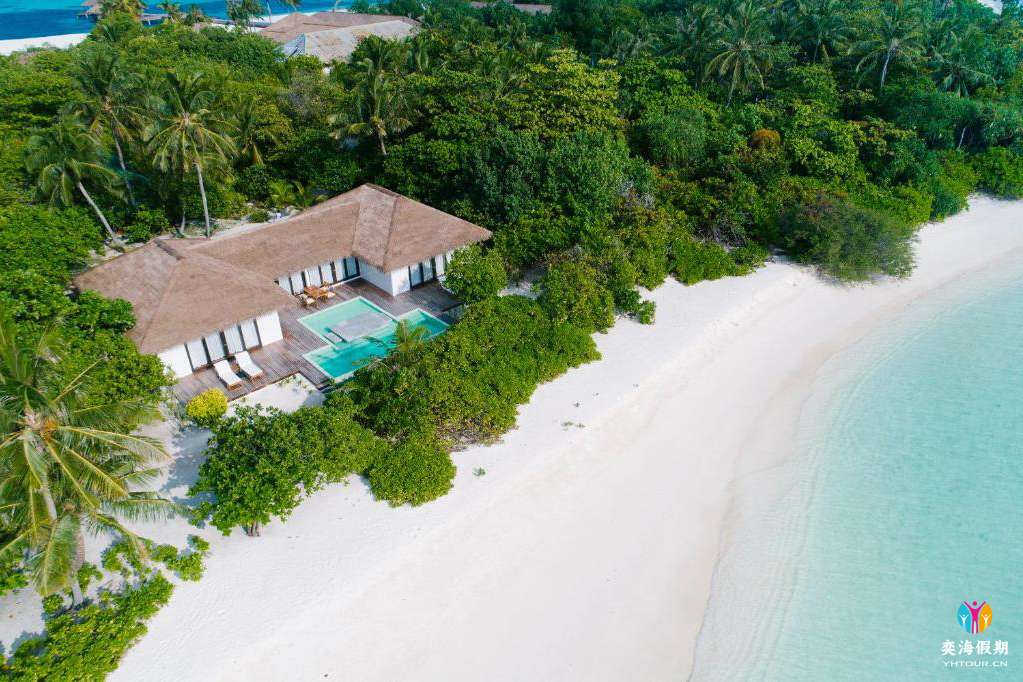 2-Bedroom Beach Pool Villa.jpg
