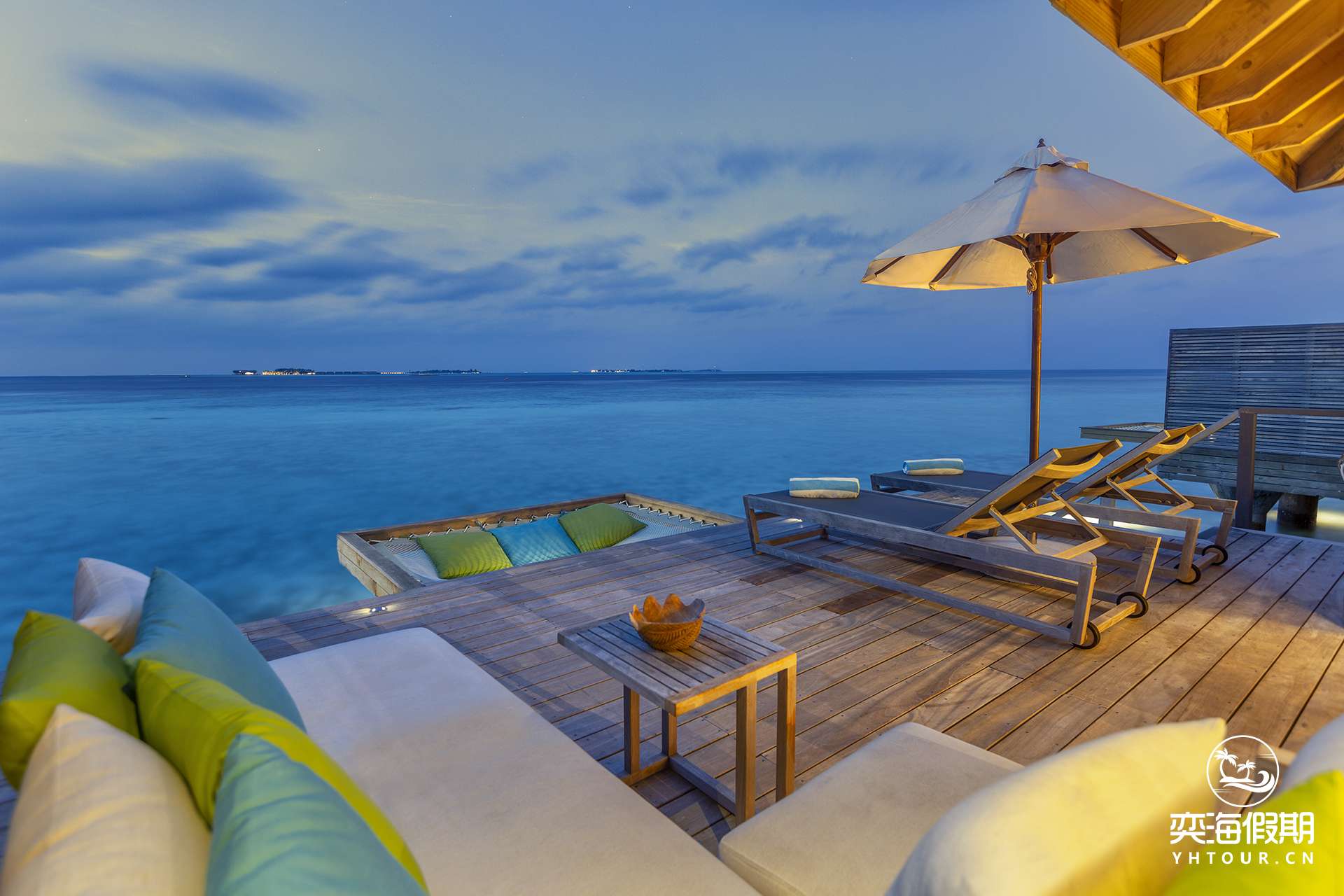 Romantic-Ocean-Villa-Exterior-4.jpg