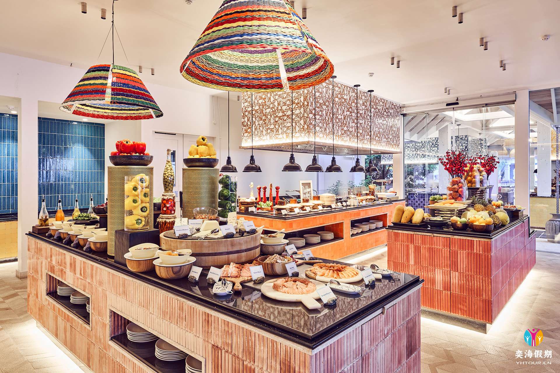 2103_Finolhu Baa Atoll Maldives_Beach Kitchen (Buffet Breakfast) - 1.jpg
