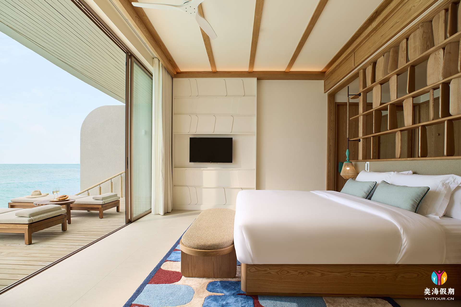 One-Bedroom Overwater Villa with Jacuzzi.jpg
