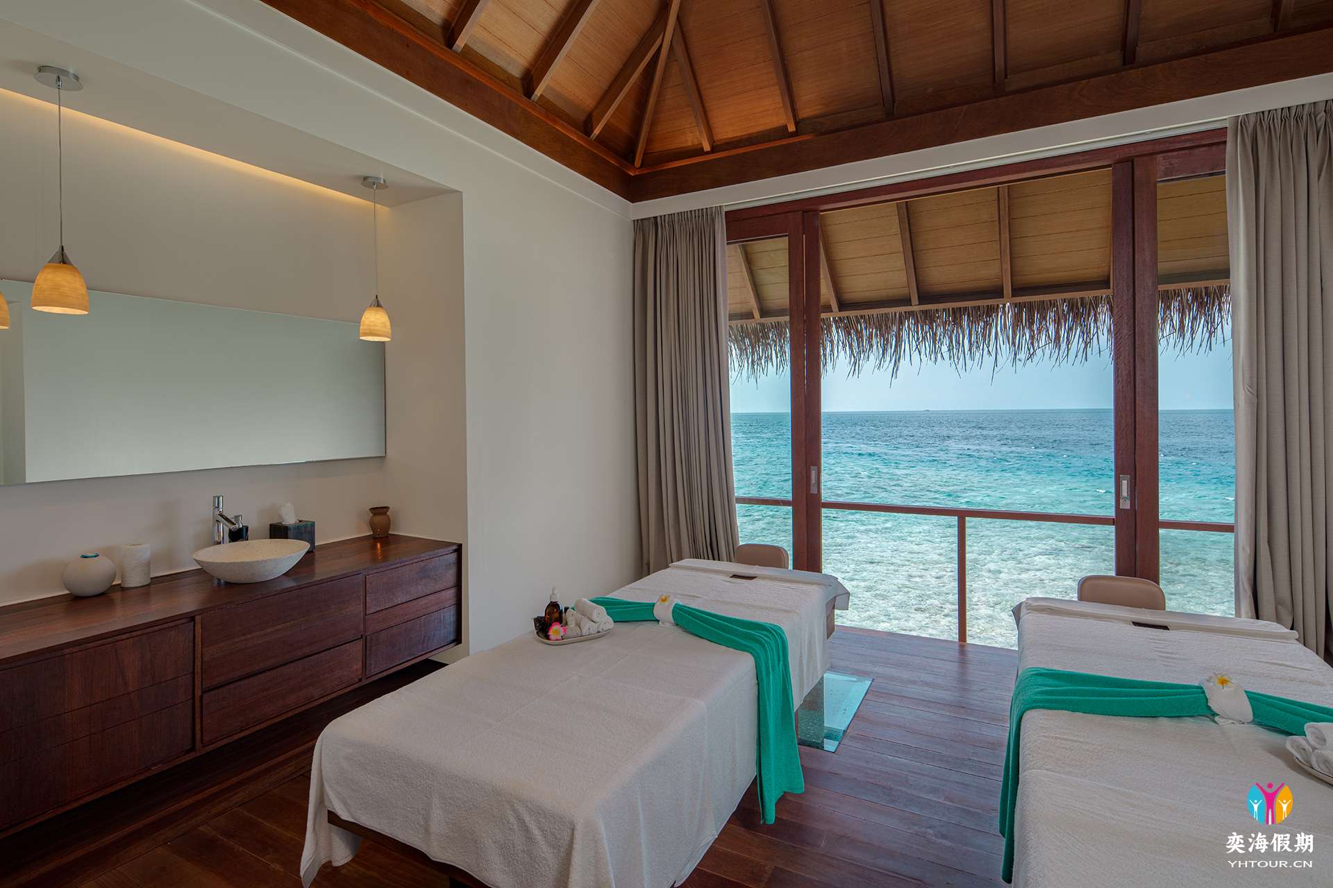 SPA treatment room.JPG
