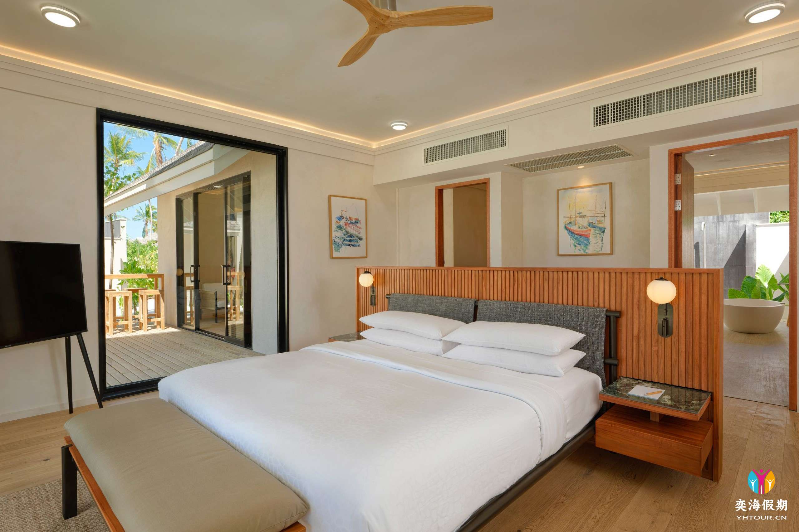 2 Bedroom Beach Pool Villa (1).jpg