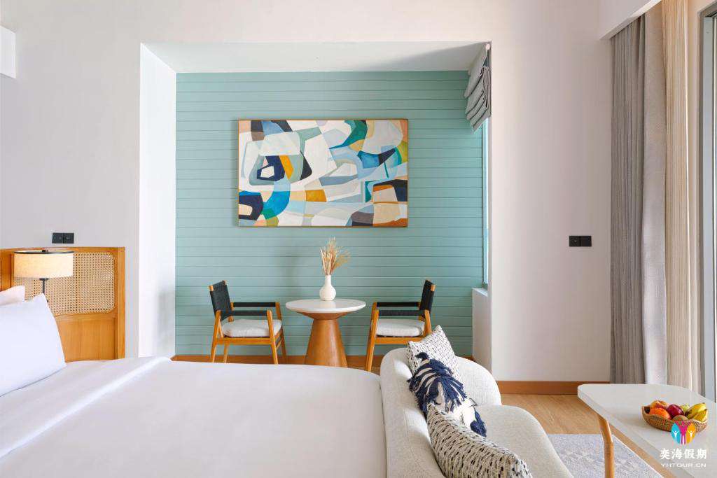 Overwater Pool Villa (1).jpg