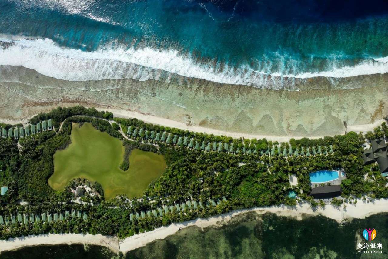 Canareef Maldives11.jpg