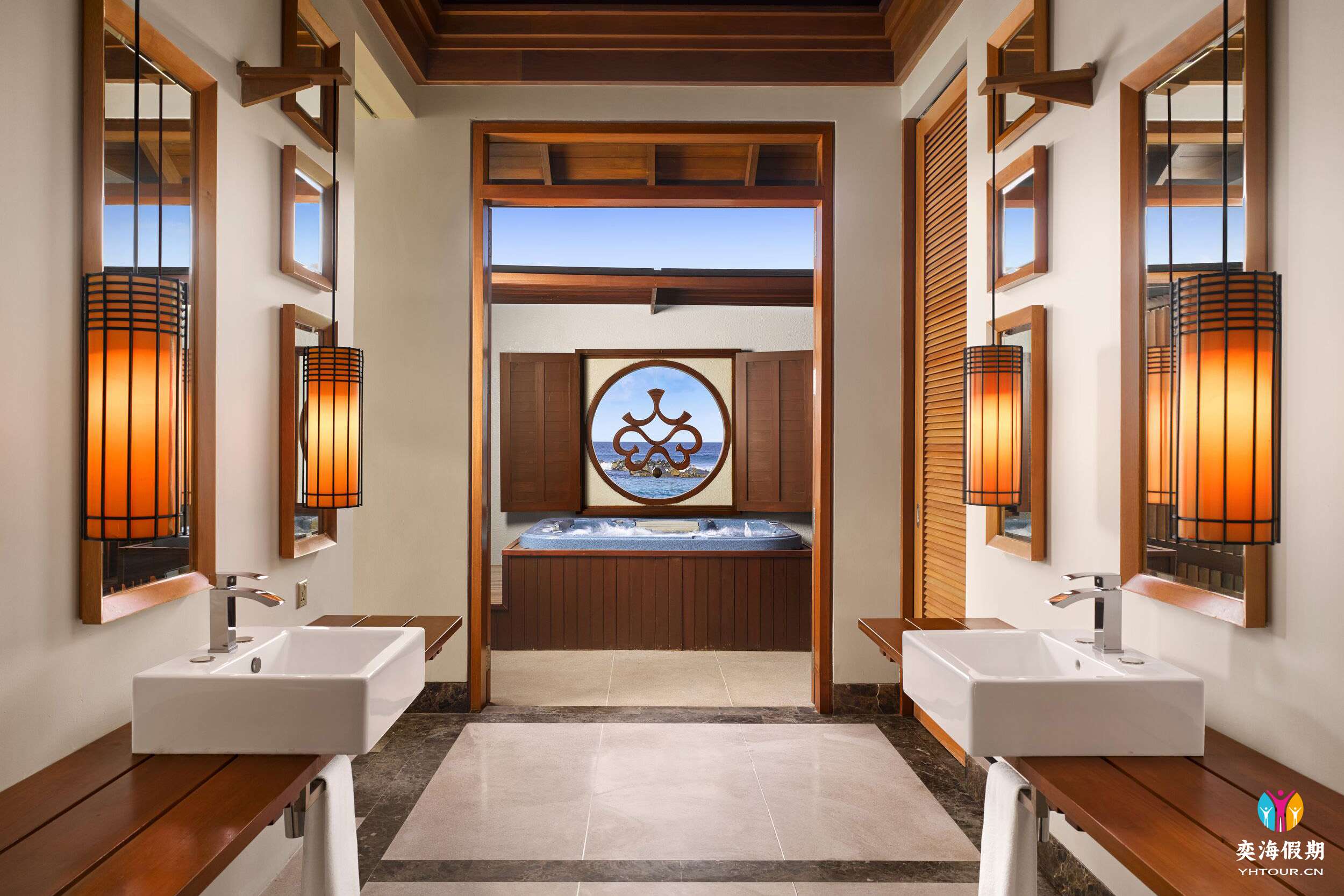 Villa Nautica - Two Bedroom Ocean Suite with Pool - Vanity - Large.jpg