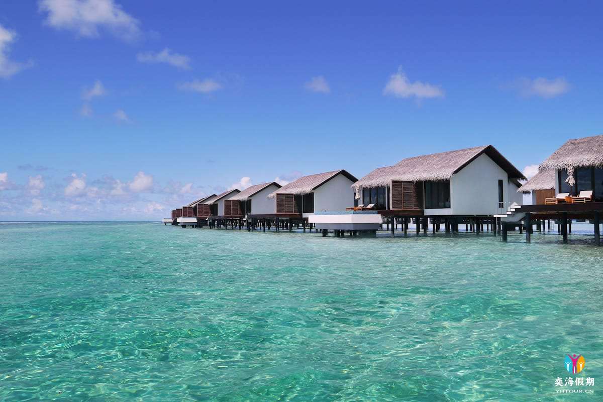 Water Villas (1).jpg