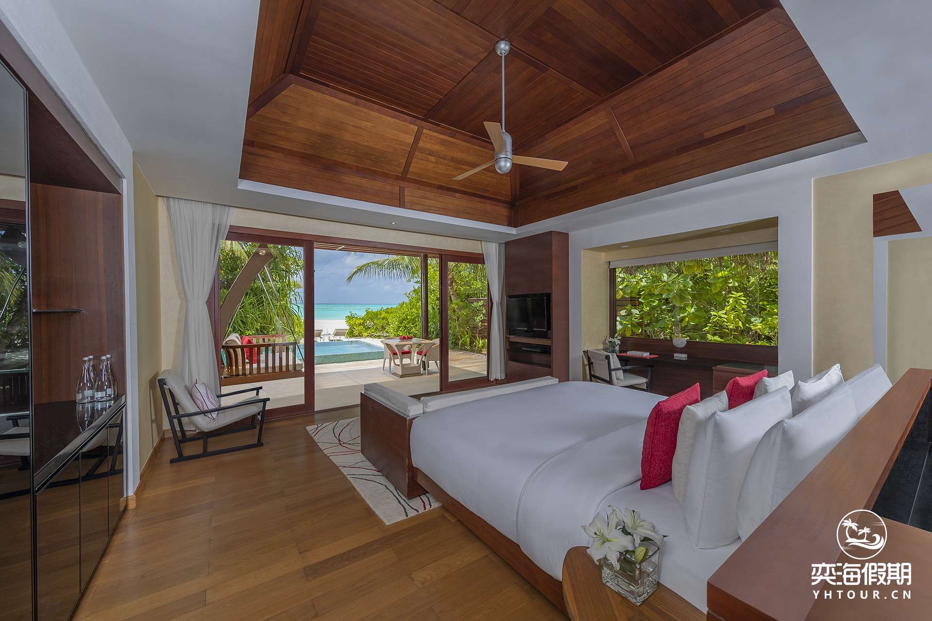 Beach Pool Villa.jpg