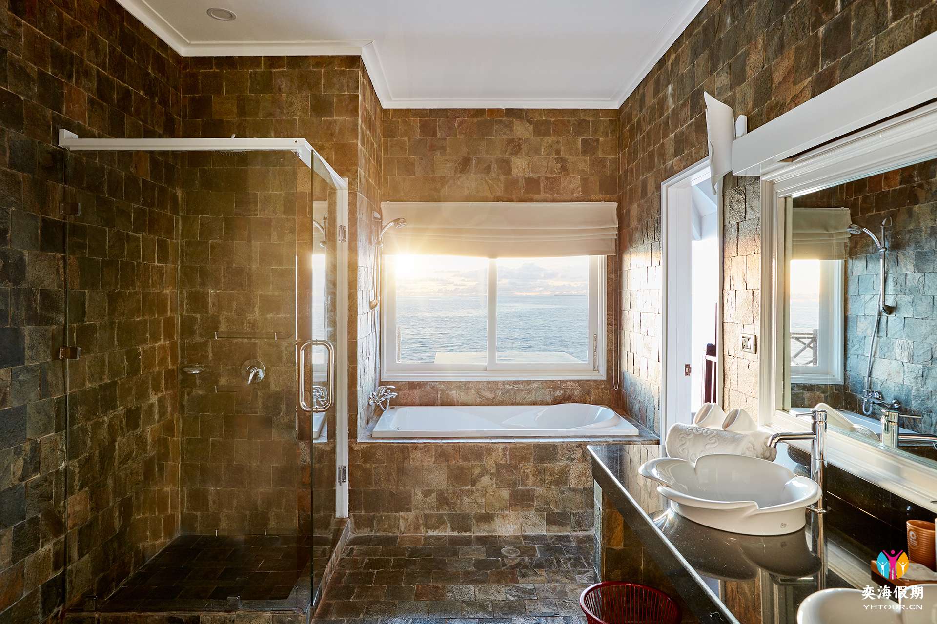 Vilu_Reef_Aqua_Suite_0191.jpg
