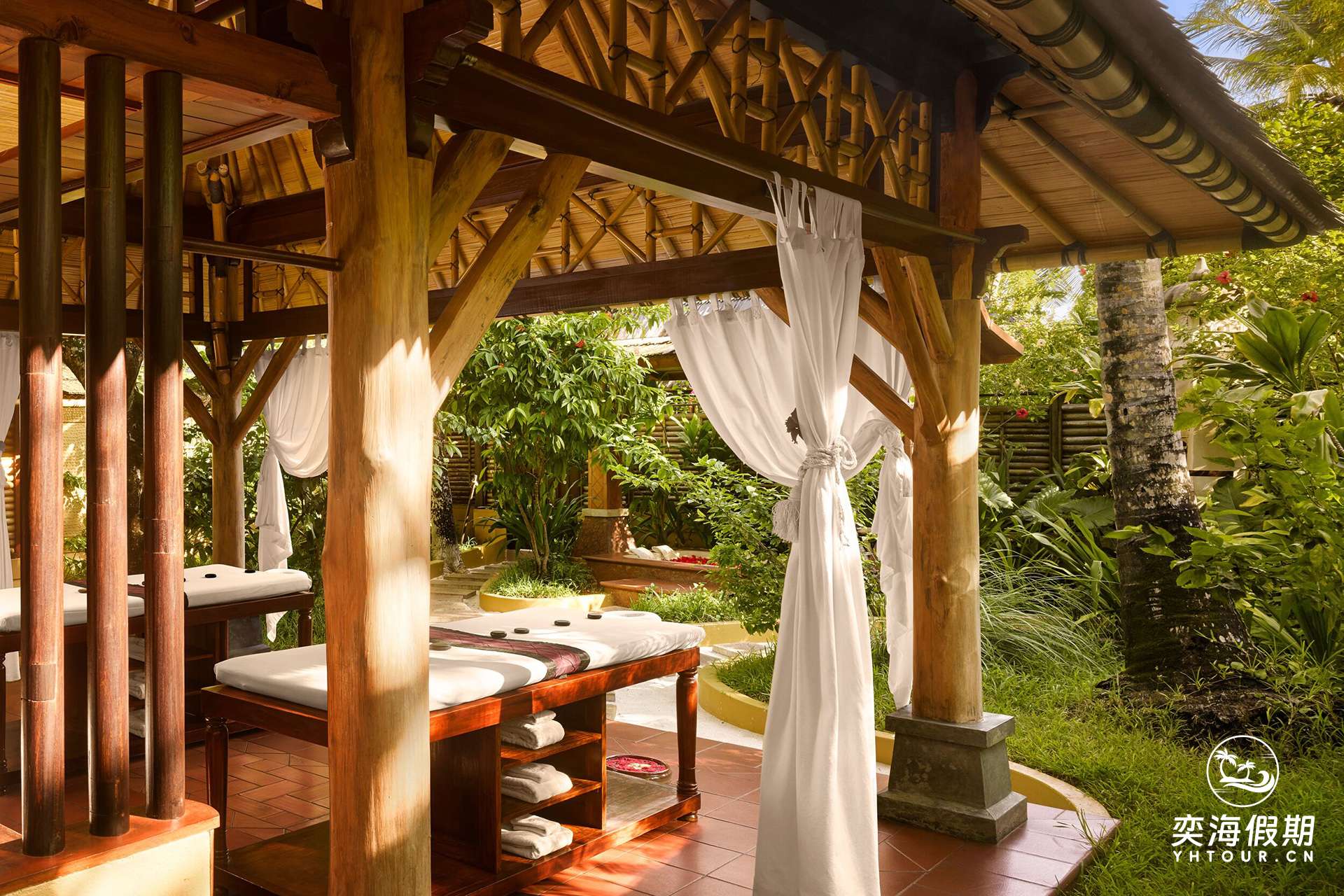 Villa Park - Araamu Spa - Room - Large.jpg