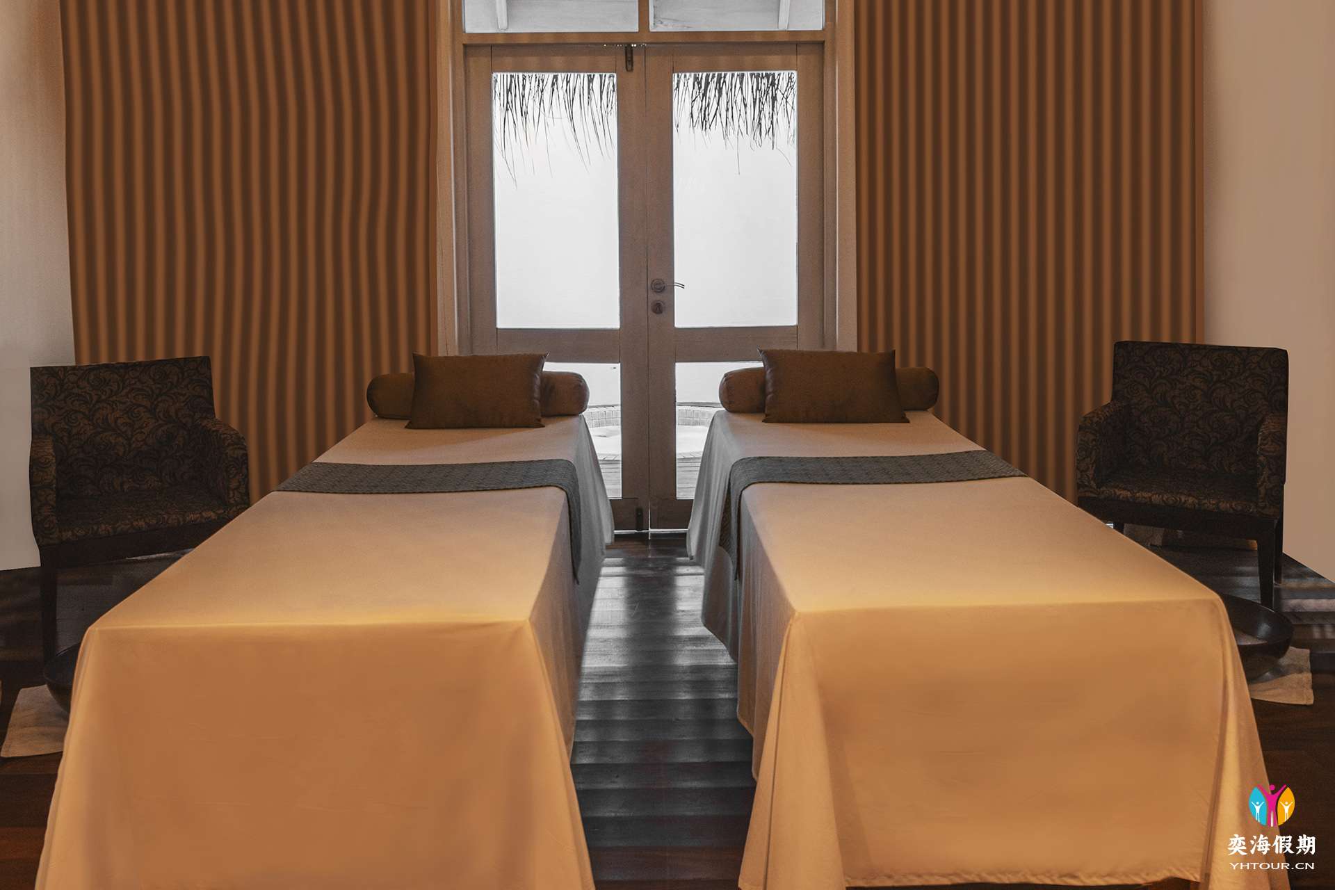 Spa Treatment Room.jpg