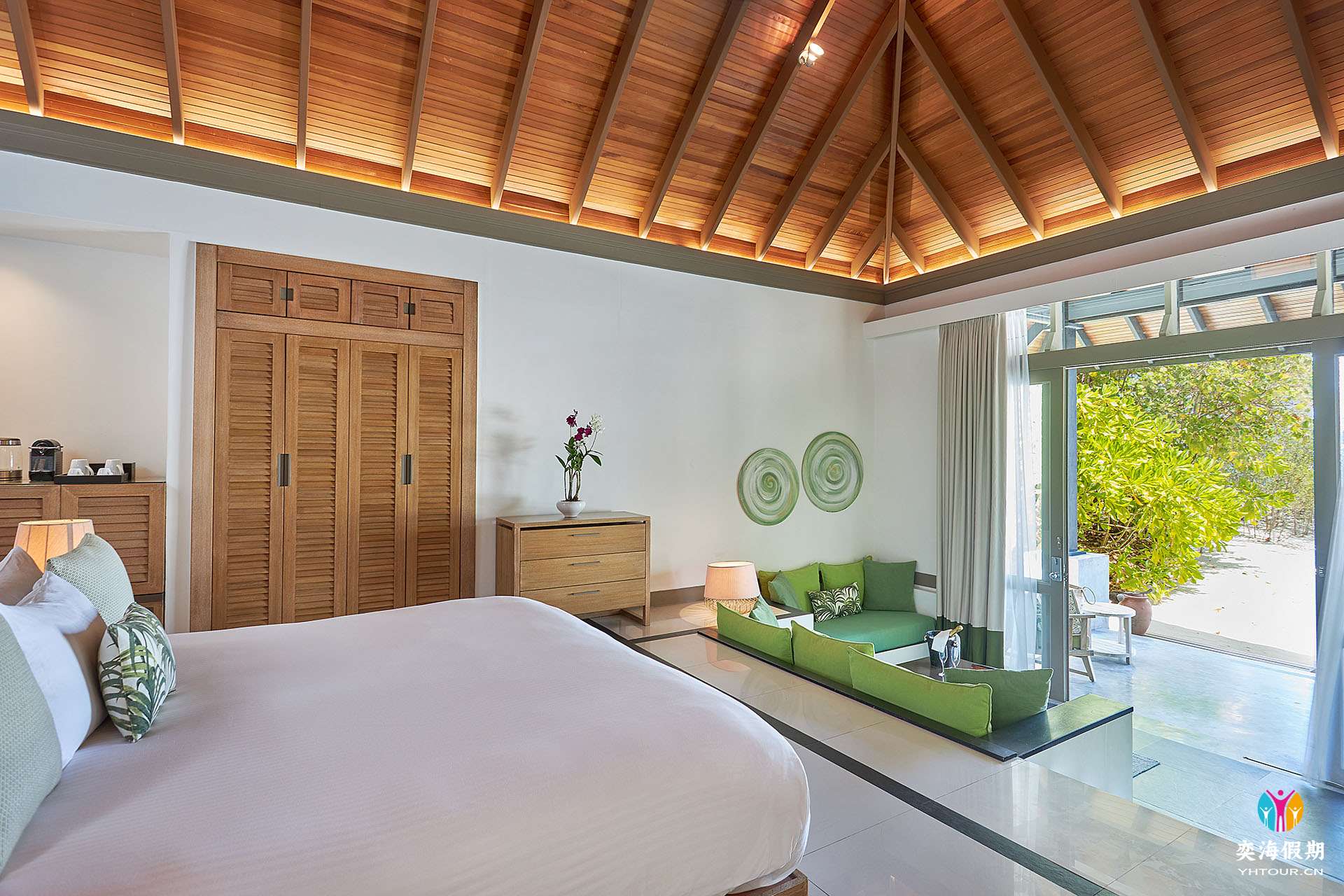 F.Beach Villas with Private Pool.jpg