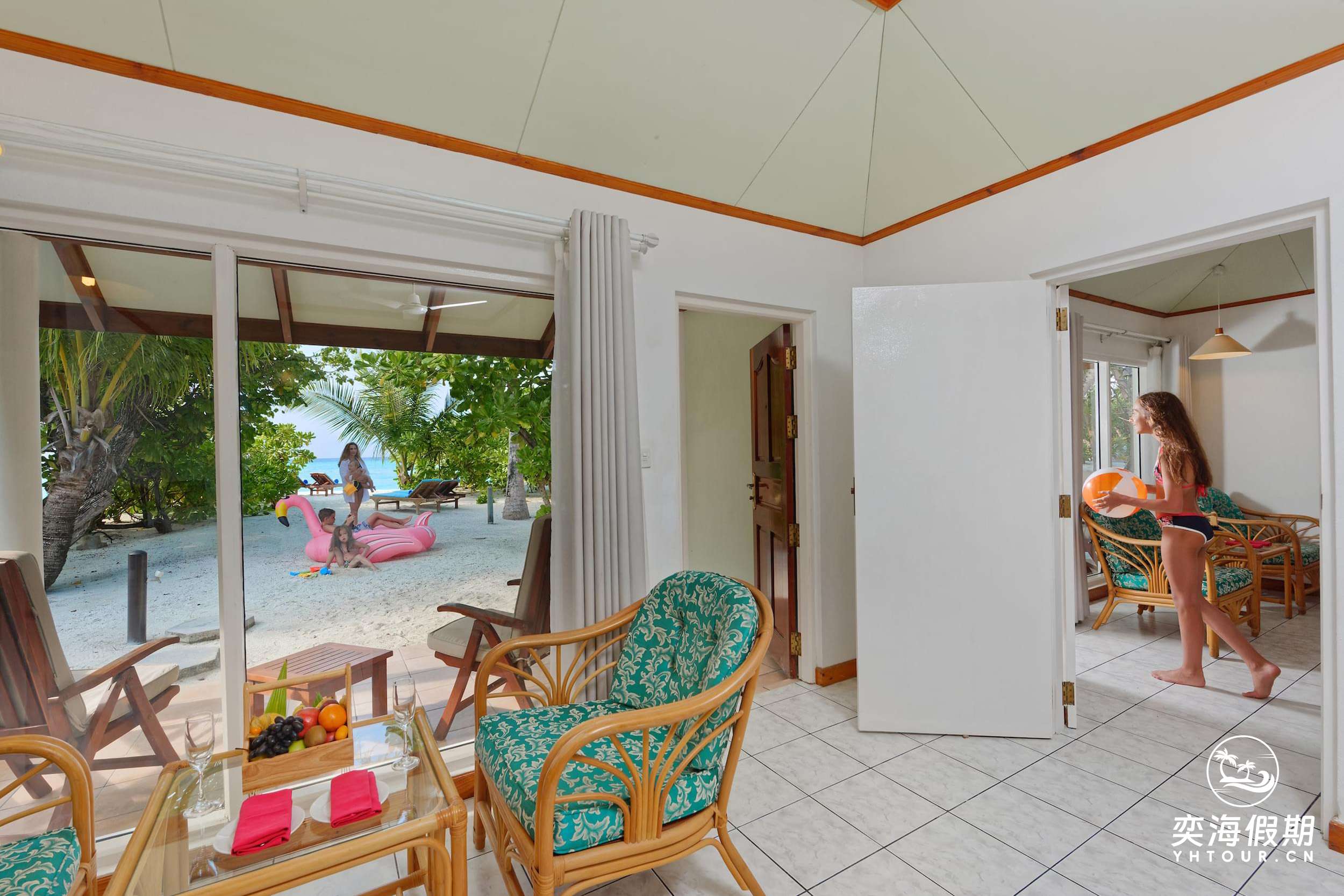 Villa Park - Two Bedroom Family Beach Villa - View - Large.jpg