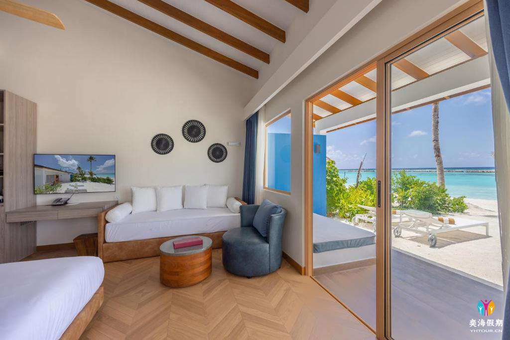 Beach Villa (4).jpg