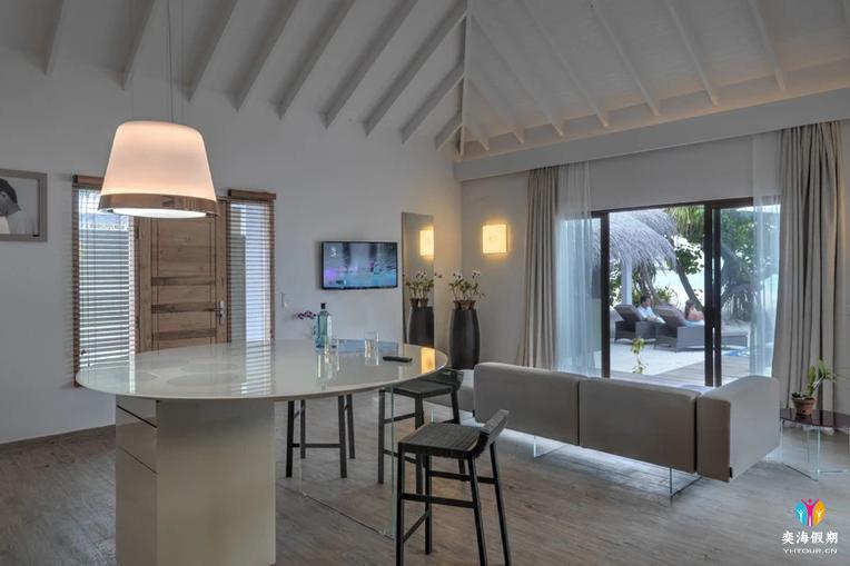 Cocoon Suite.webp (2).jpg