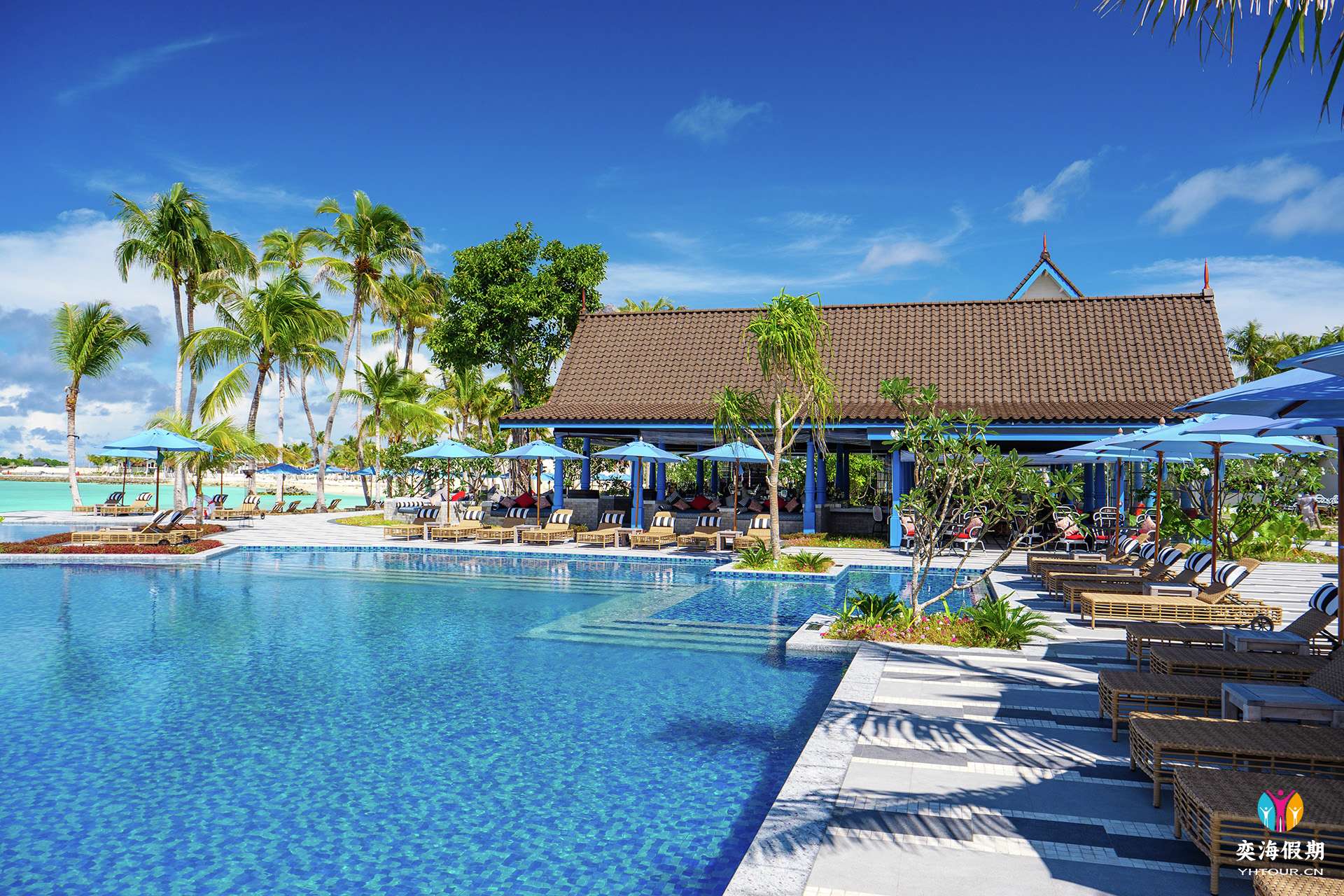 saii-lagoon-maldives-pool-shot-1-mlegsqq.jpg