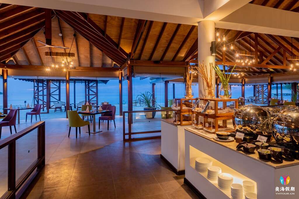cinnamon-dhonveli-maldives Rehendhi 3.jpg