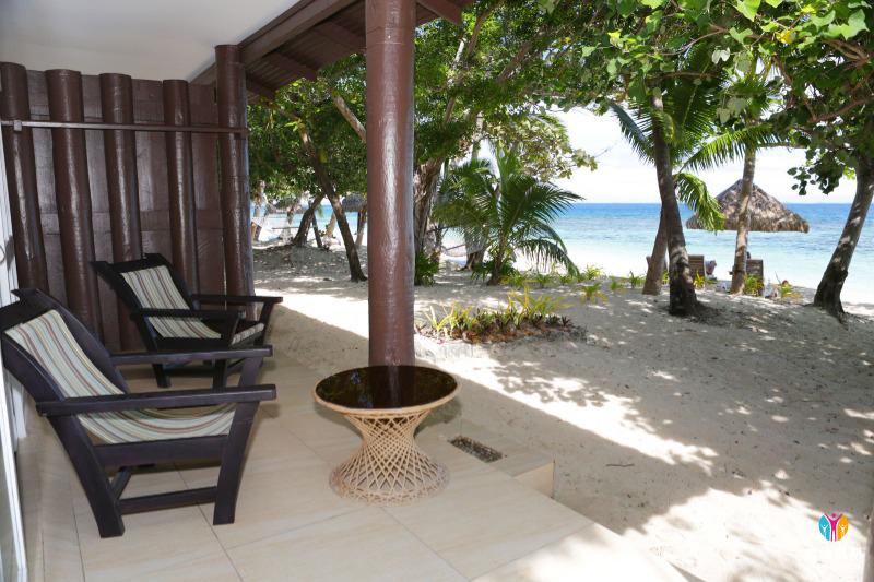 Premium Beachfront Bures.jpg