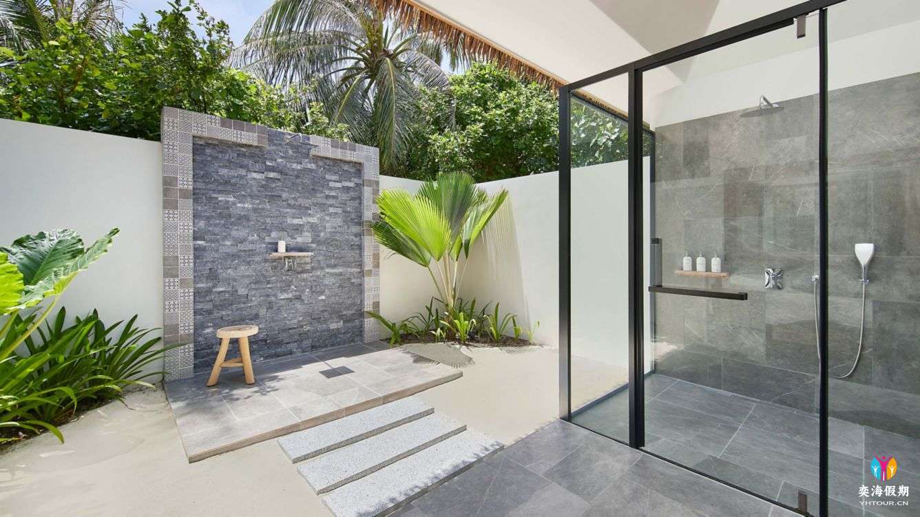 Beach Bungalow2.jpg