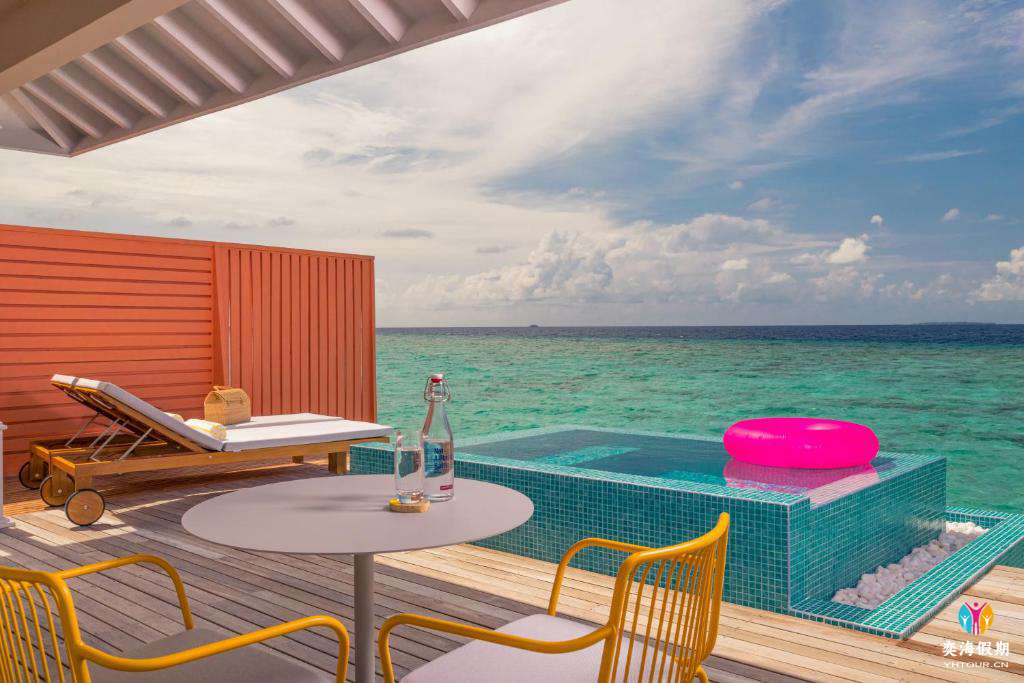 Ocean Overwater Villa with pool (2).jpg