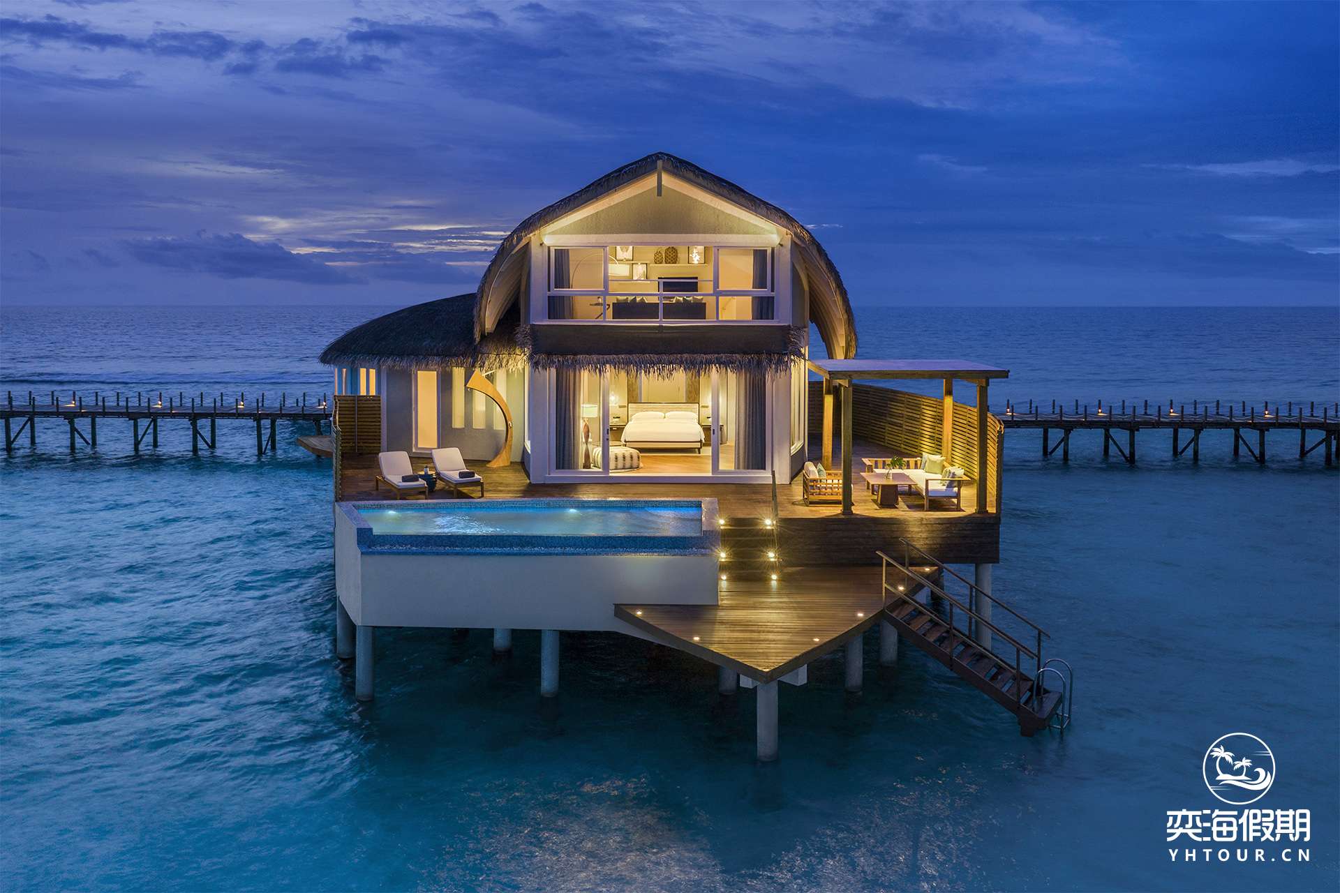 Duplex_Overwater_Villa_Exterior_Twilight.jpg