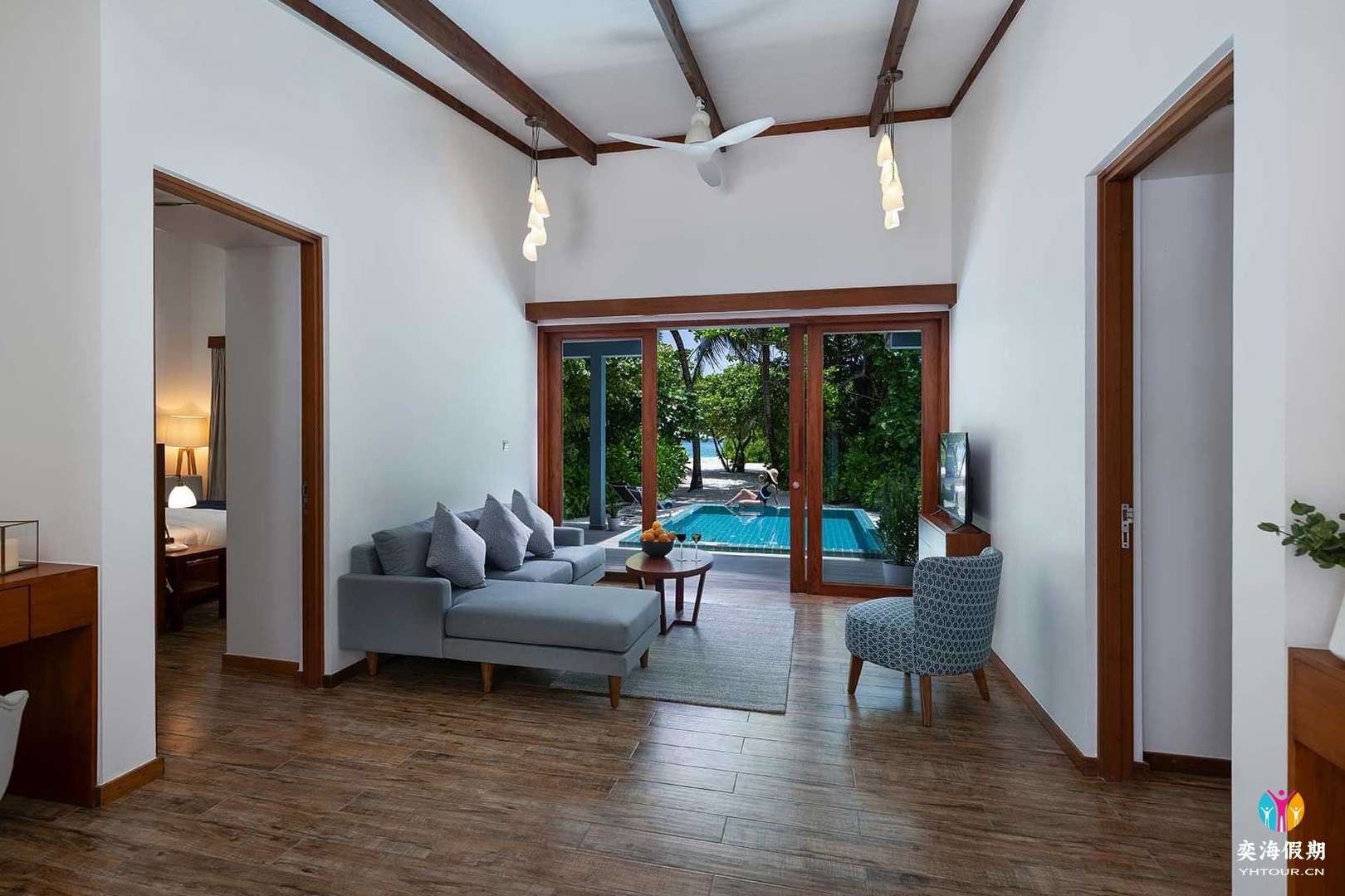 Sunset Two Bedroom Villa with Pool3.jpg