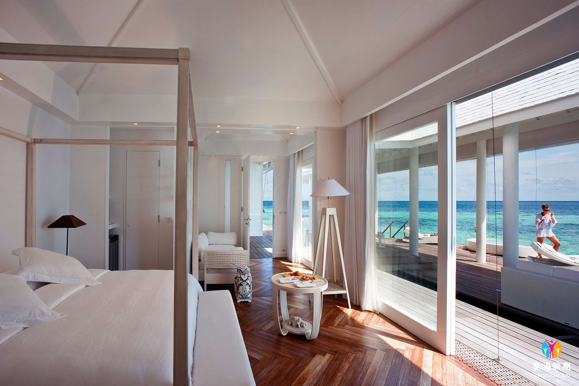 Two Bedroom Pool Water Villa.jpg