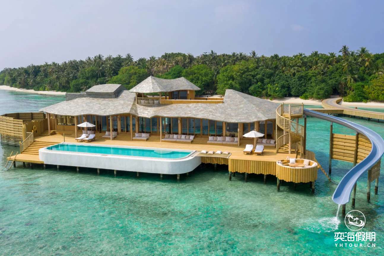 15951_Soneva-Fushi-2-Bedroom-Water-Retreat-with-Slide-1600x900.webp.jpg