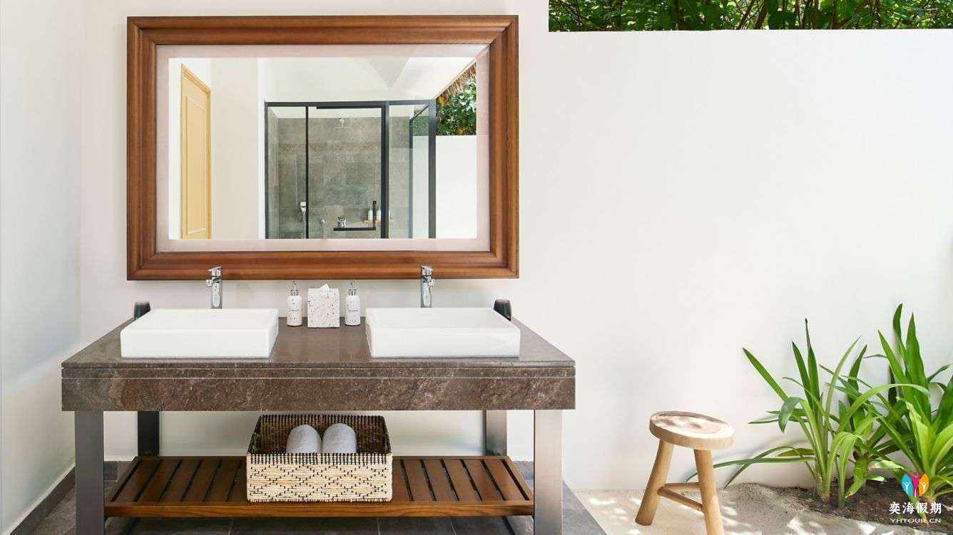 Beach Bungalow3.jpg