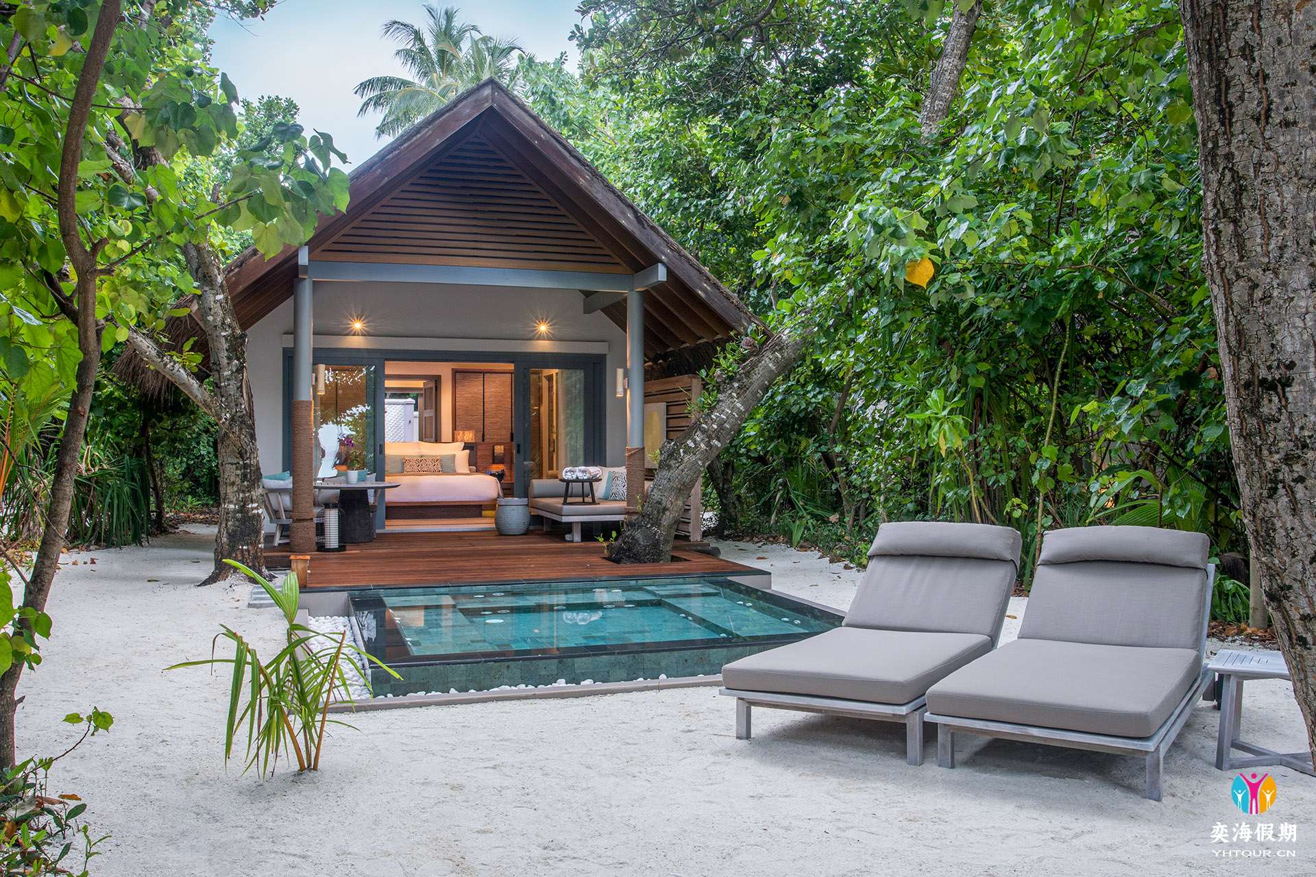 Beach Villa with Plunge Pool_Exterior.jpg