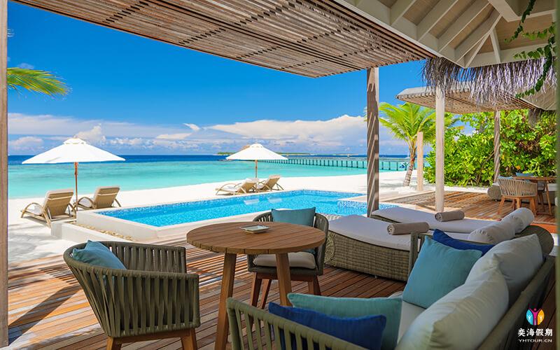 Two-Bedroom Family Beach Villa With Pool4.jpg