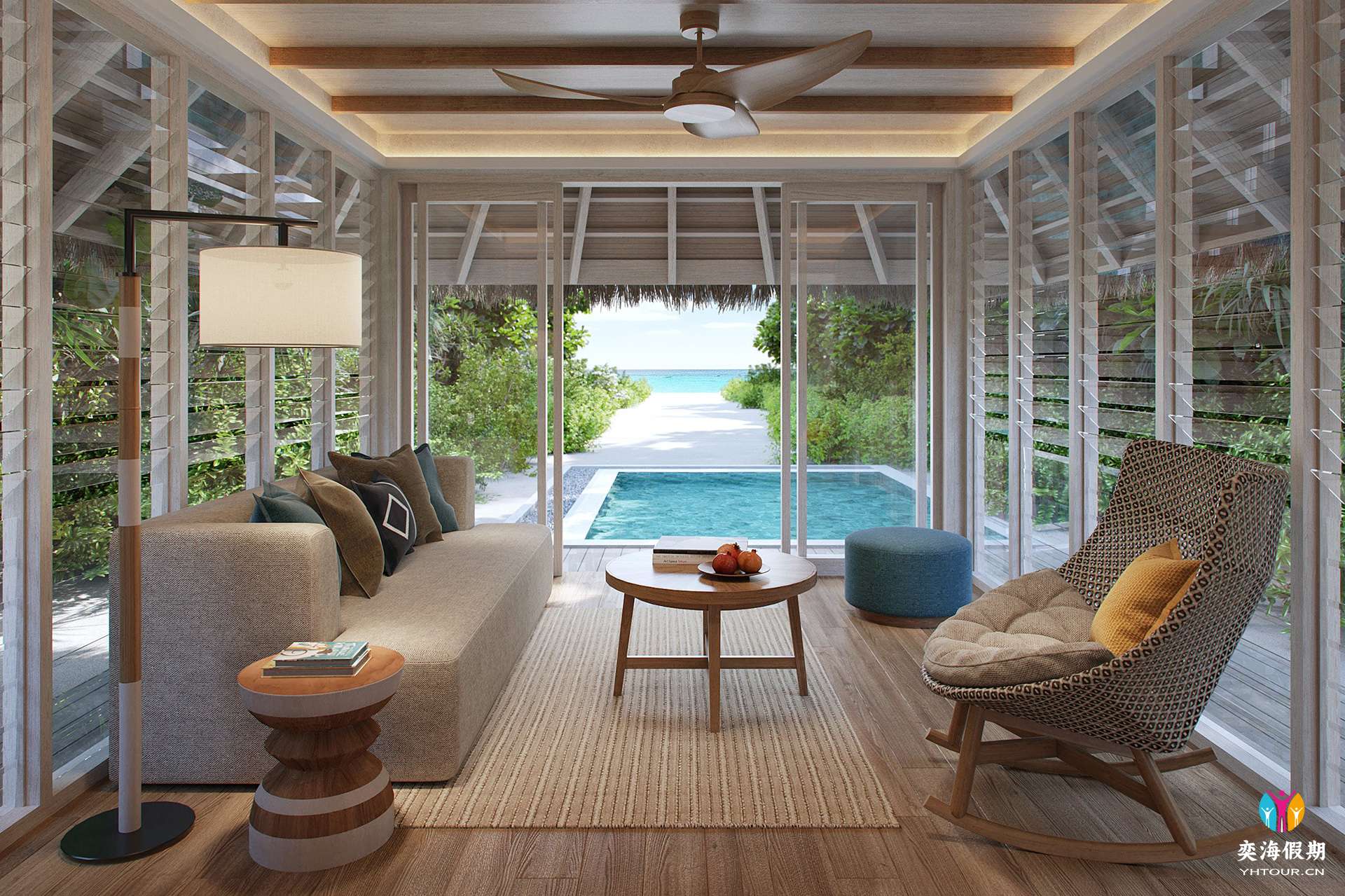 Deluxe Beach Villa With Pool (2).jpg