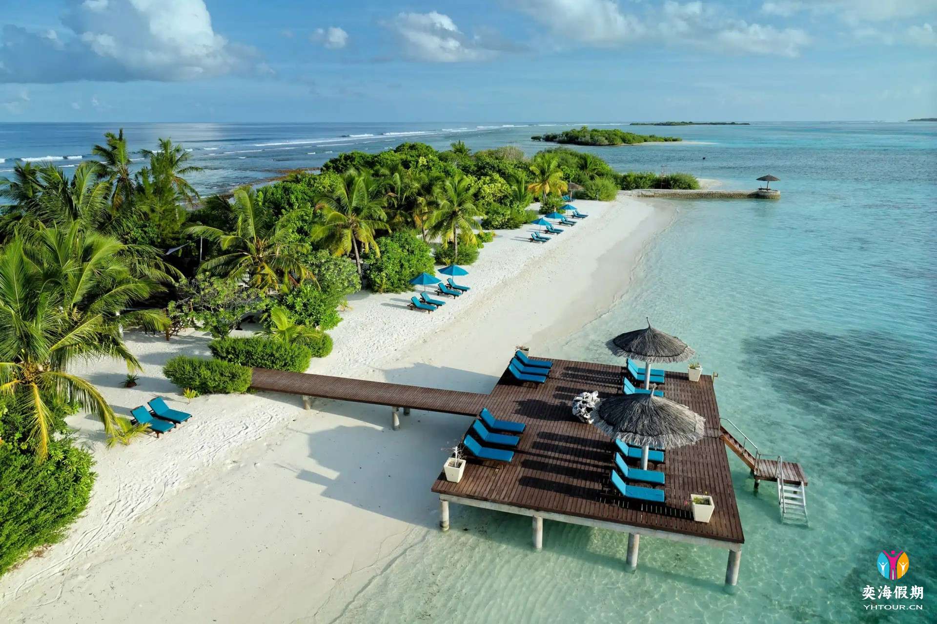 Beach Bar.jpg