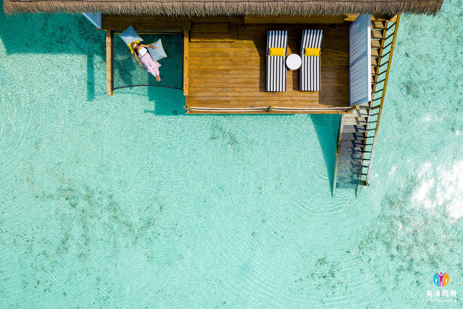 SAii Lagoon Maldives_Water Villa_Exterior-K1VRU1-29-MLEGSQQ.jpg