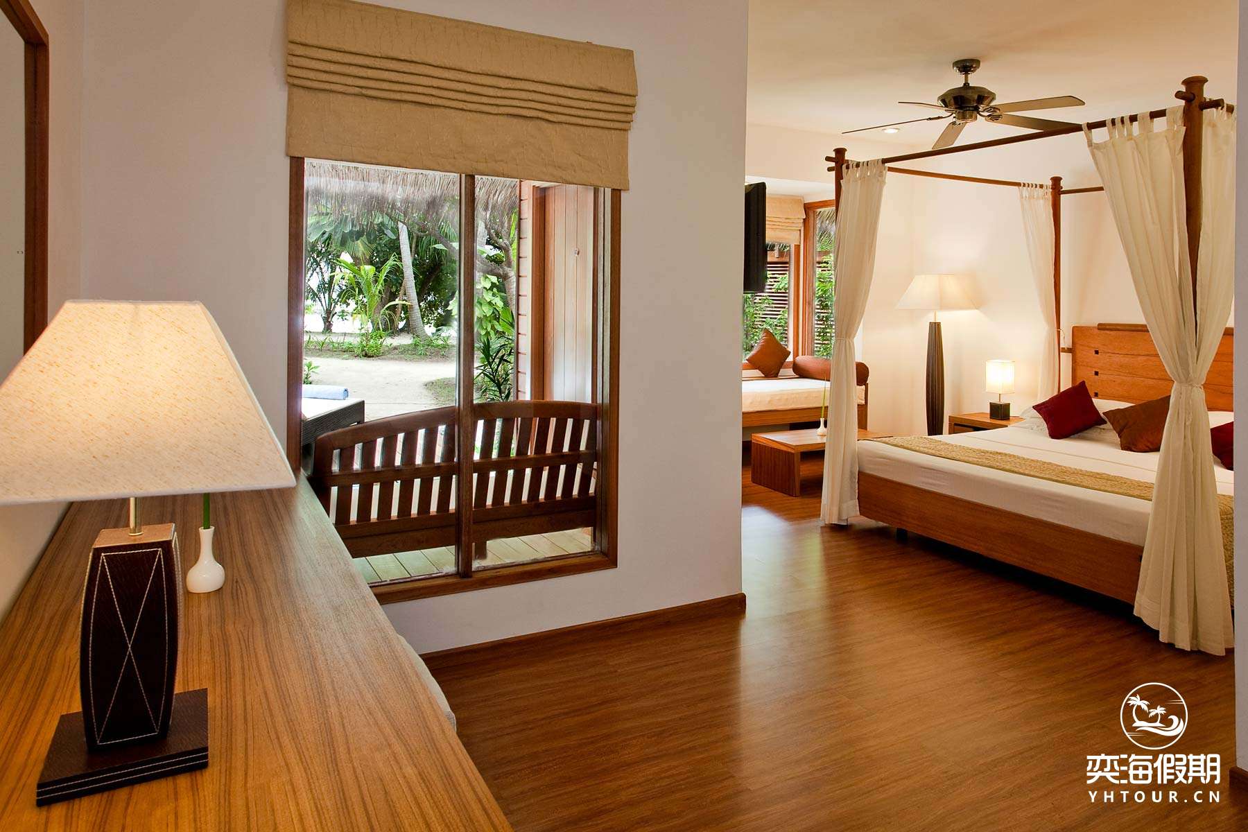 beach-bungalows-04.jpg