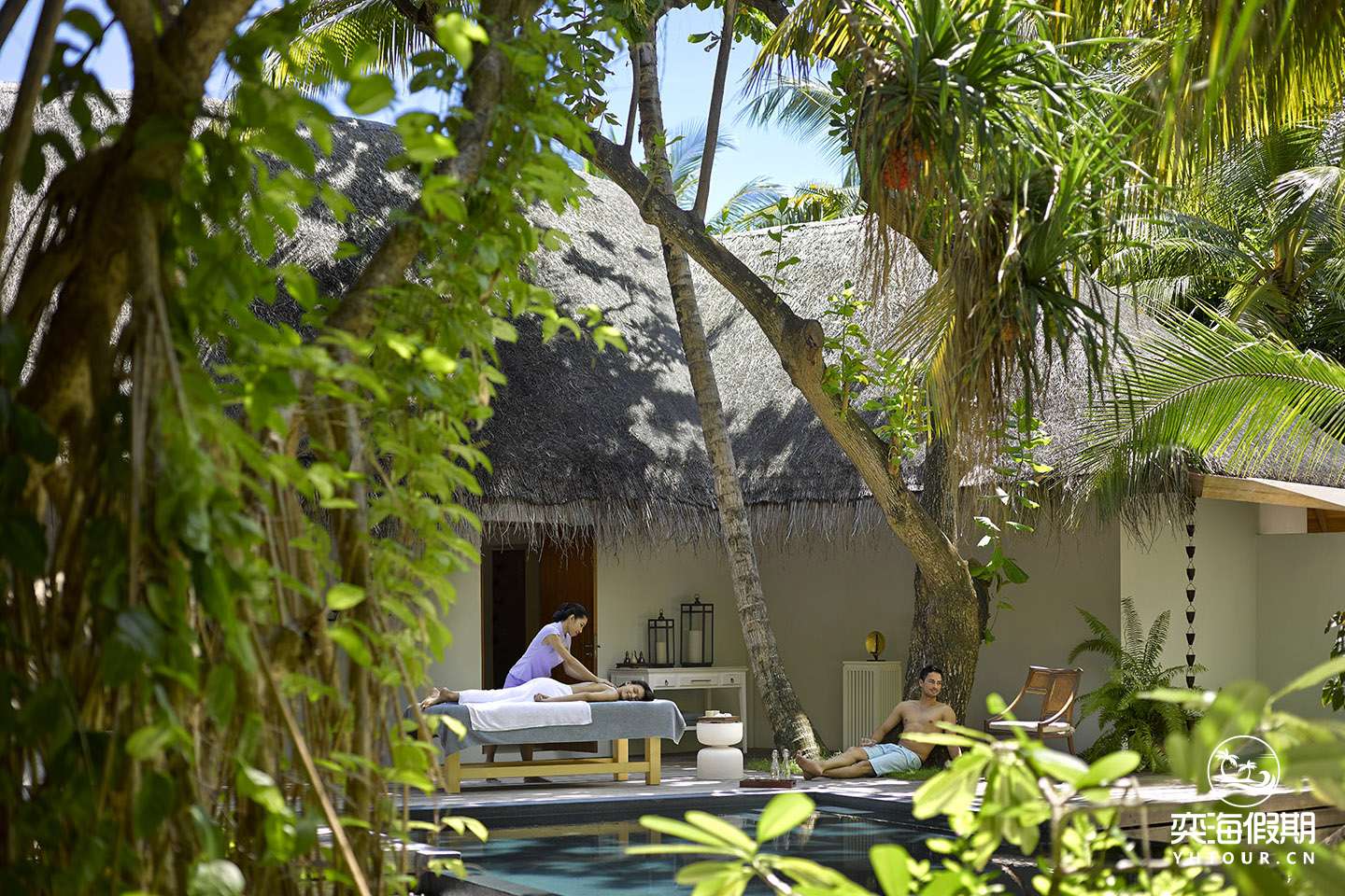 Devarana Spa -  Outdoor massage.jpg