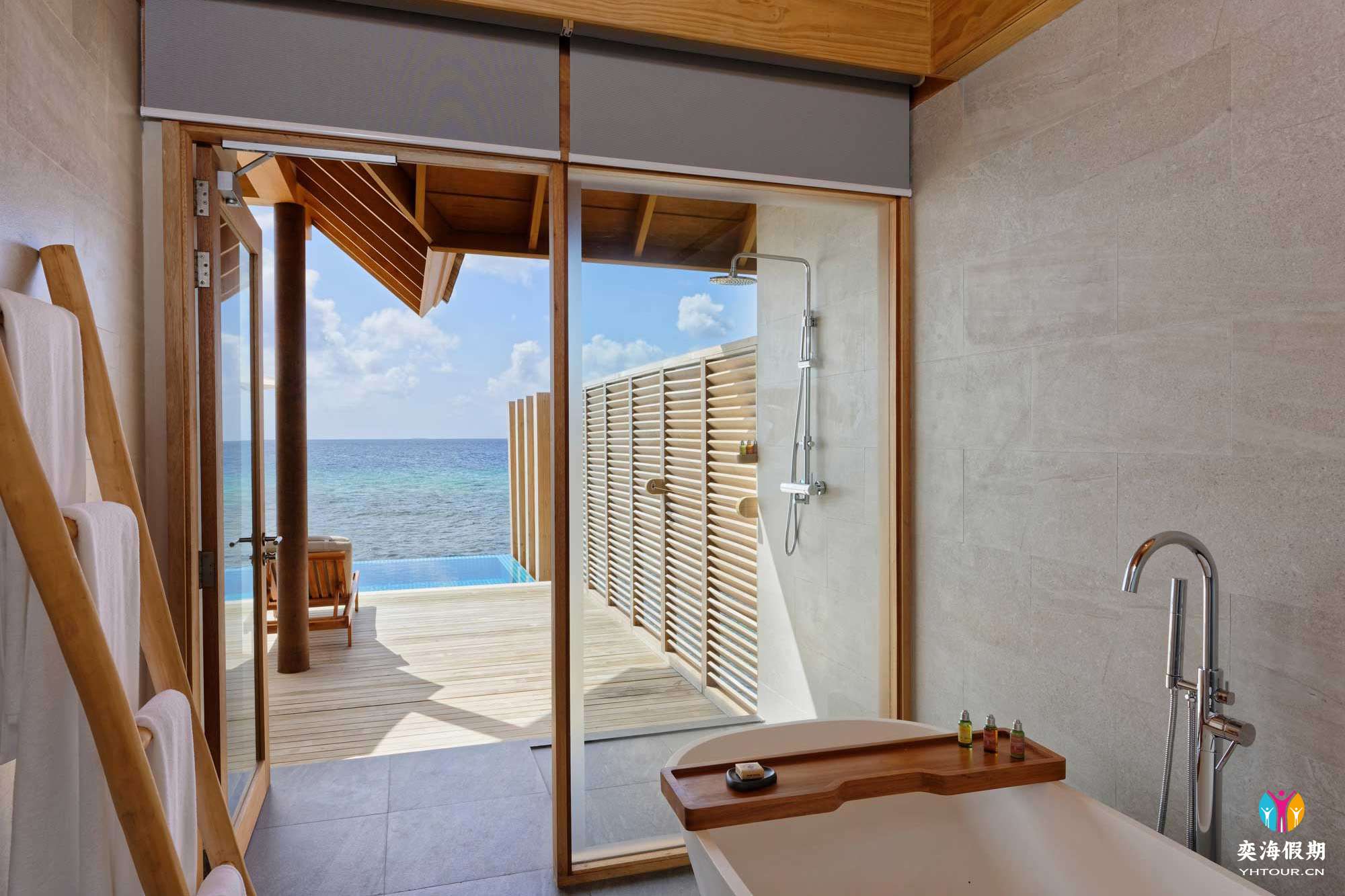 SUPERIOR WATER VILLAS WITH POOL3.jpg