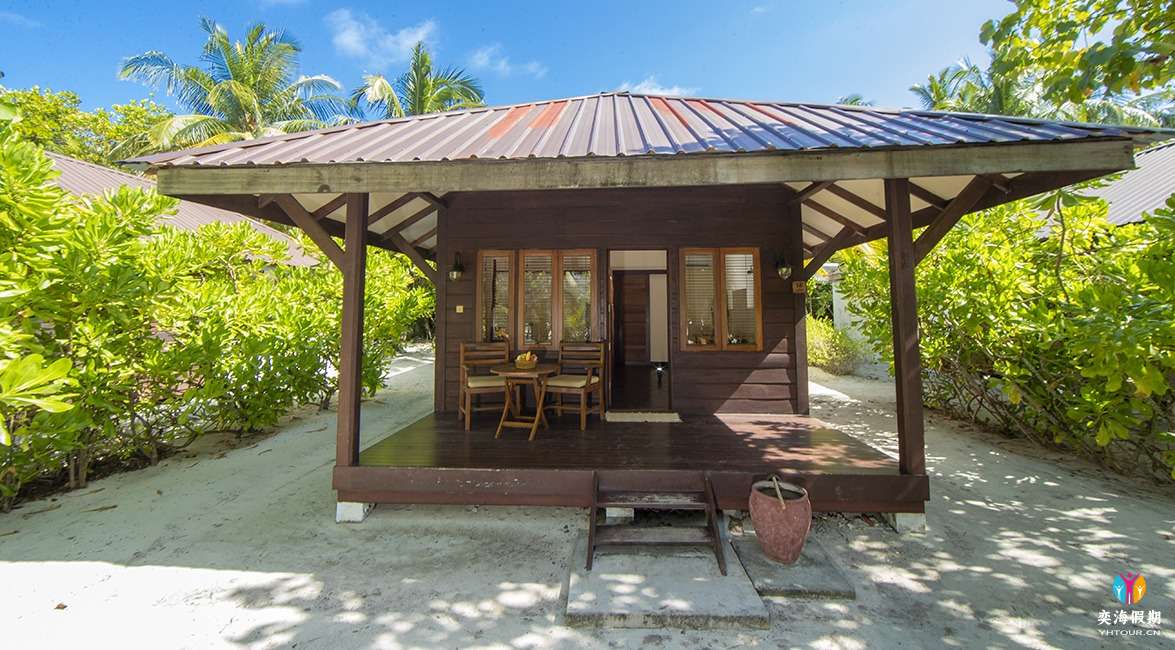 Deluxe Beach Villa.jpg