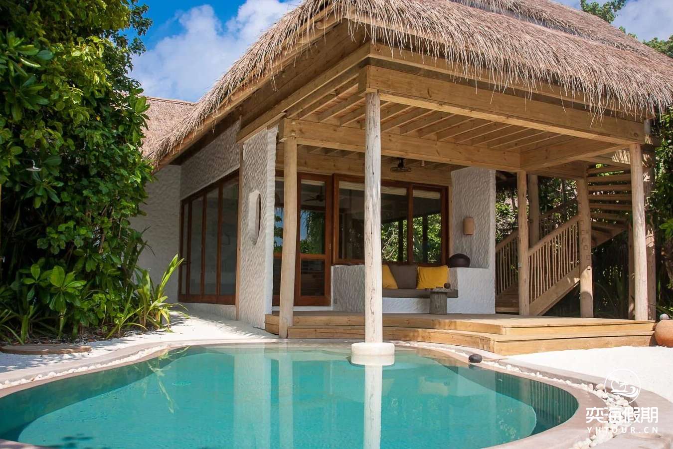 Soneva Fushi Family Villa Suite with Pool0.webp.jpg
