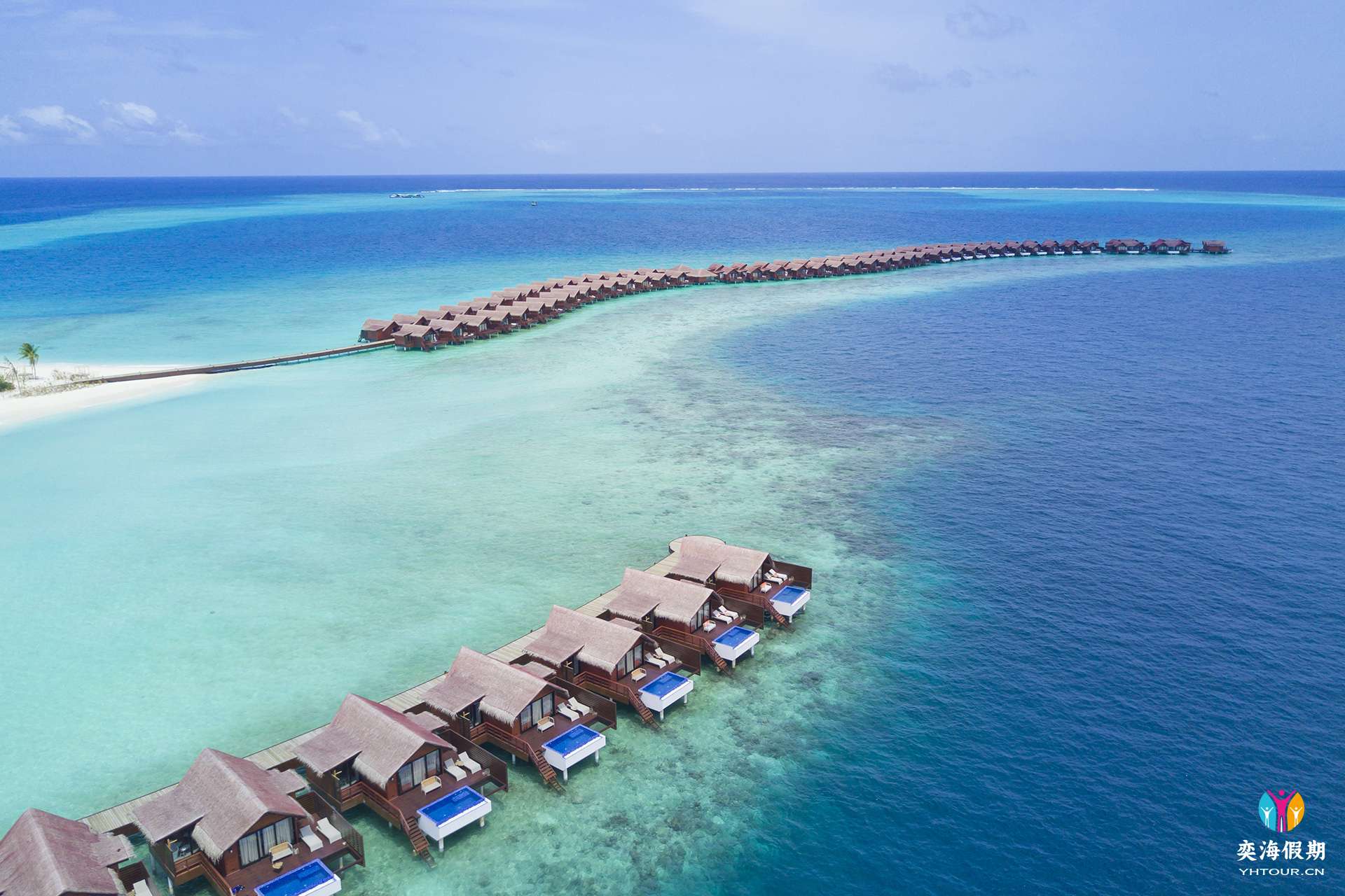 Lagoon Pool Villas Exterior 2.jpg