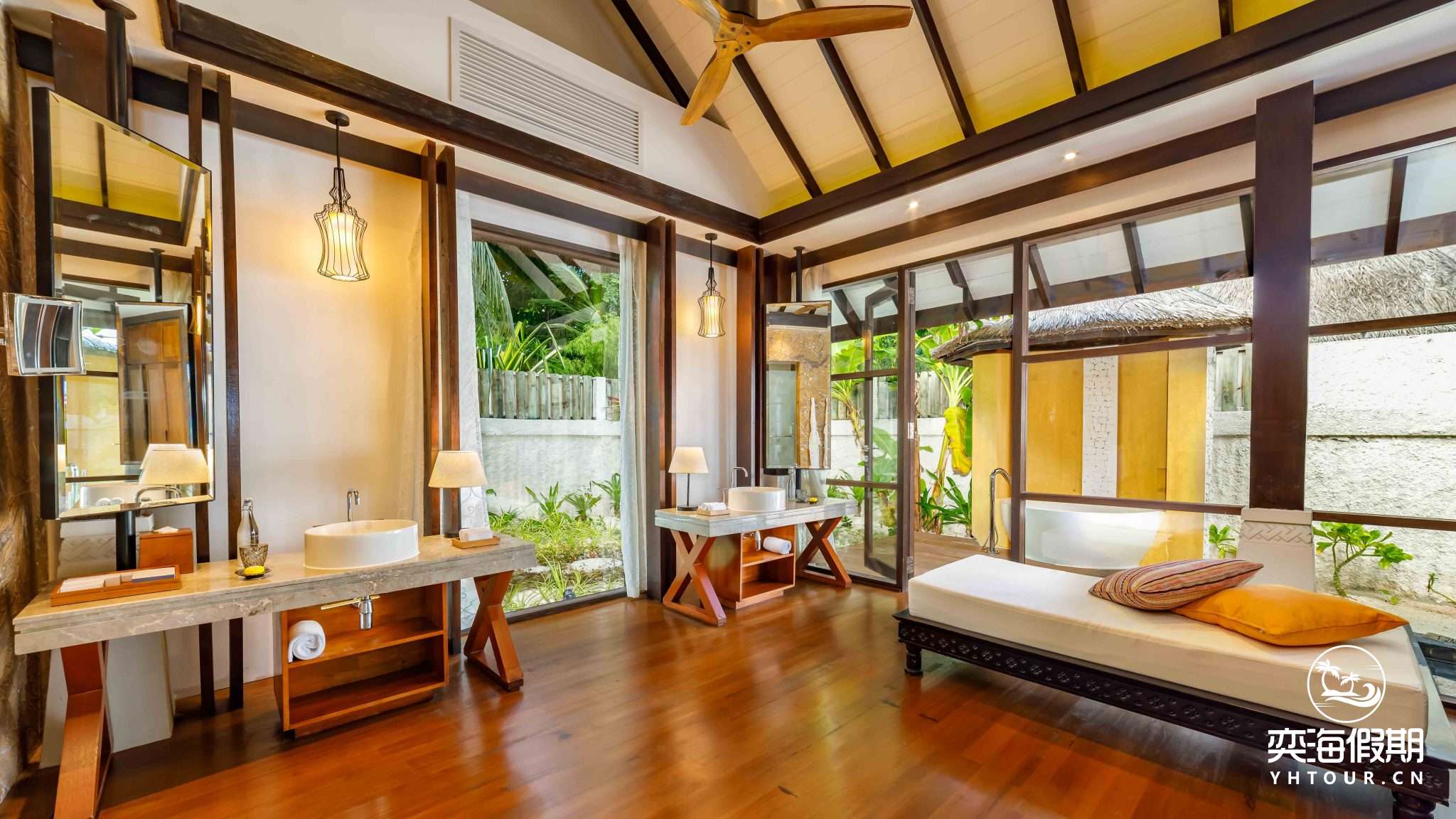 Earth Pool Villas5.jpg