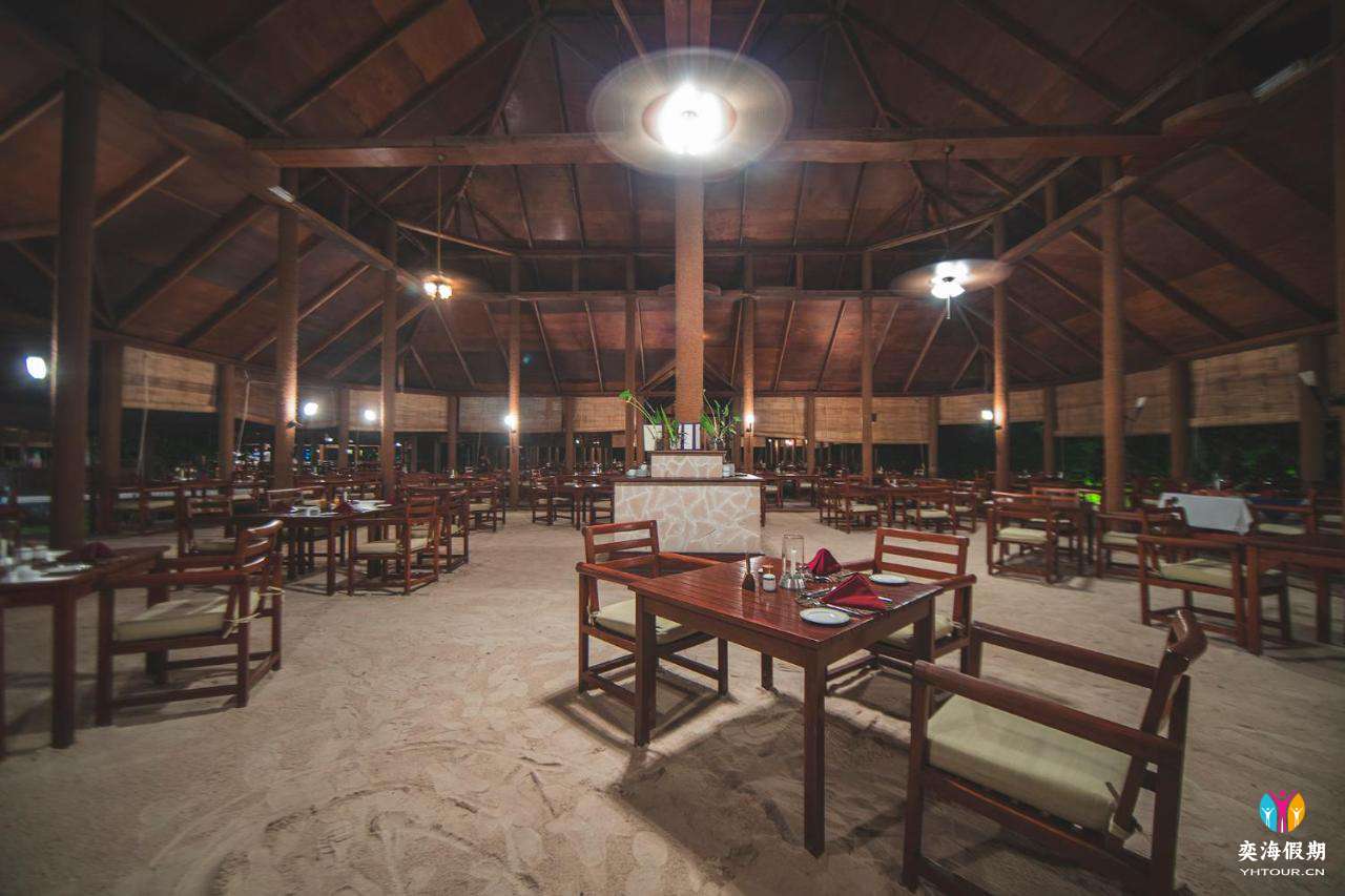 Main Restaurant2.jpg