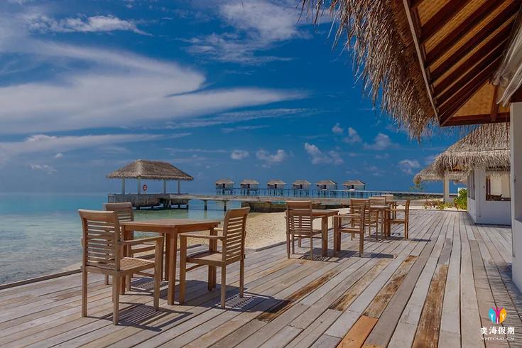 White Sands Bar and Cafe3.jpg