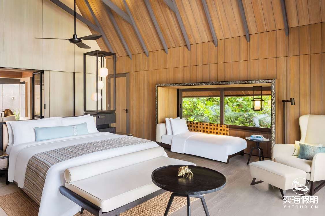 Beach Villa with Poole.avif.jpg