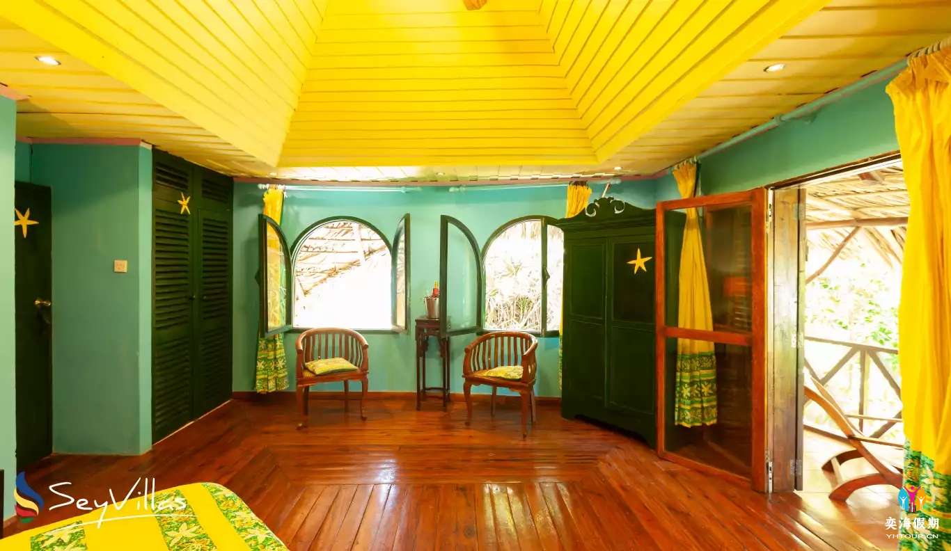 Creol Room5.jpg